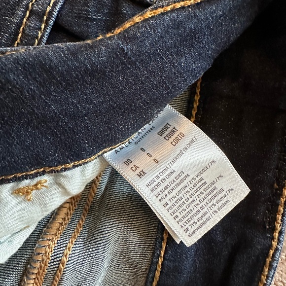 American Eagle Dark Wash Jegging - Picture 6 of 6
